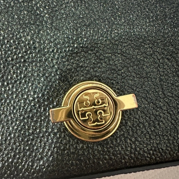 TORY BURCH Shimmery Green Crossbody Clutch Bag - Picture 7 of 11